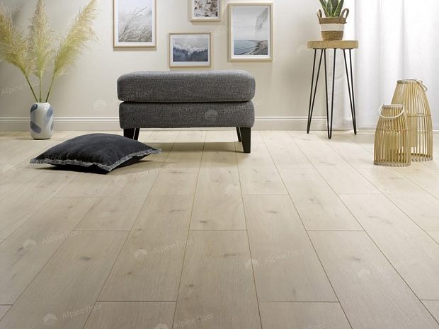 Ламинат Homflor Strong 564