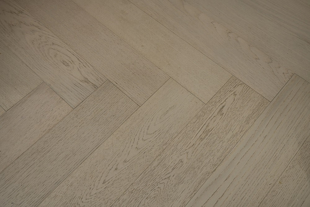 Паркетная доска Quartz Parquet Английская Ёлка Дуб Песочный 33-408