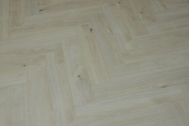 SPC-ламинат Steinholz Herringbone Ландекк STH061H
