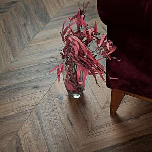 Vinilam Parquet Chevron I107516  (Шеврон Лувр)