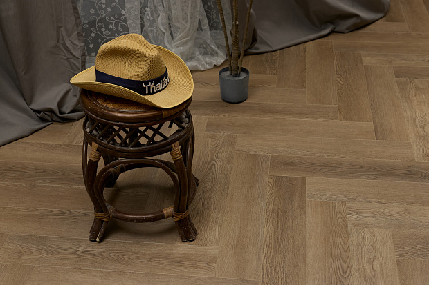 SPC-ламинат Steinholz Herringbone Каринтия STH056H