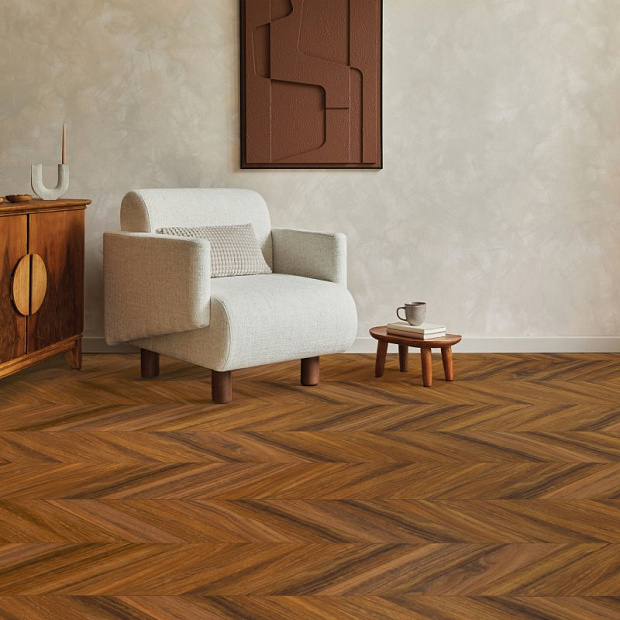 SPC-ламинат Aberhof Chevron WALNUT AZINCOURT 8112