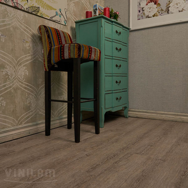 Vinilam Ceramo Wood 10128 (Дуб Шале)