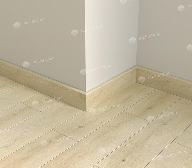 Напольный плинтус Alpine Floor Parquet Light SK 13-24 Гигантум