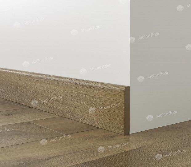 Напольный плинтус Alpine Floor Parquet Light SK 13-7 Дуб Насыщенный
