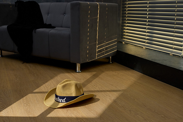 SPC-ламинат Steinholz Element Блюм STH065E