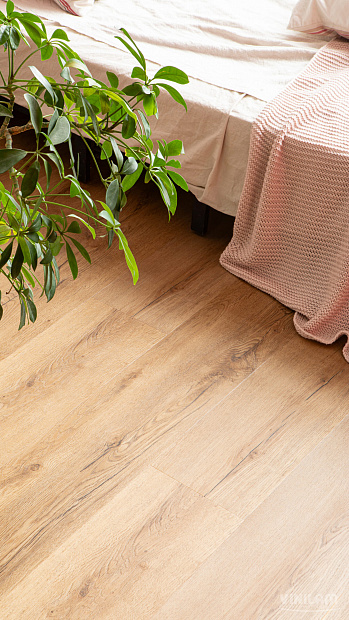 Vinilam CORK PREMIUM 33808 (Дуб Витория)
