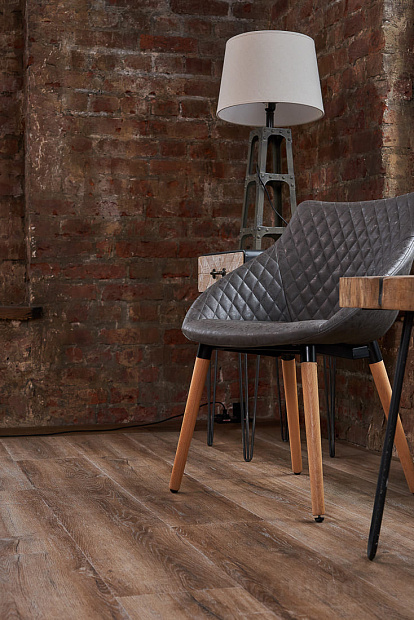 Vinilam Ceramo 8895 -EIR  (Дуб Биль)