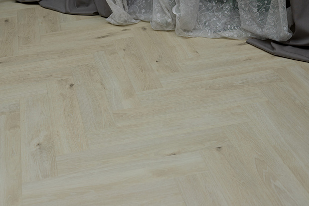 SPC-ламинат Steinholz Herringbone Ландекк STH061H