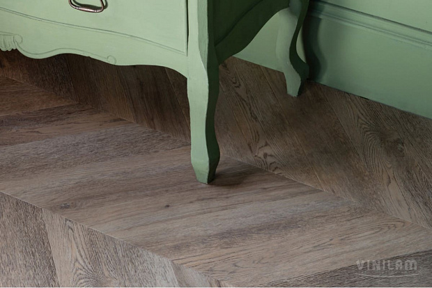 Vinilam Parquet Chevron RI153616CL4 (Шеврон Шампань)